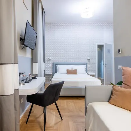 Romae Rex 4* Roma