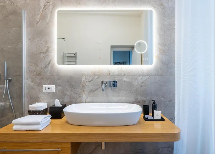 Romae Rex 4* روما